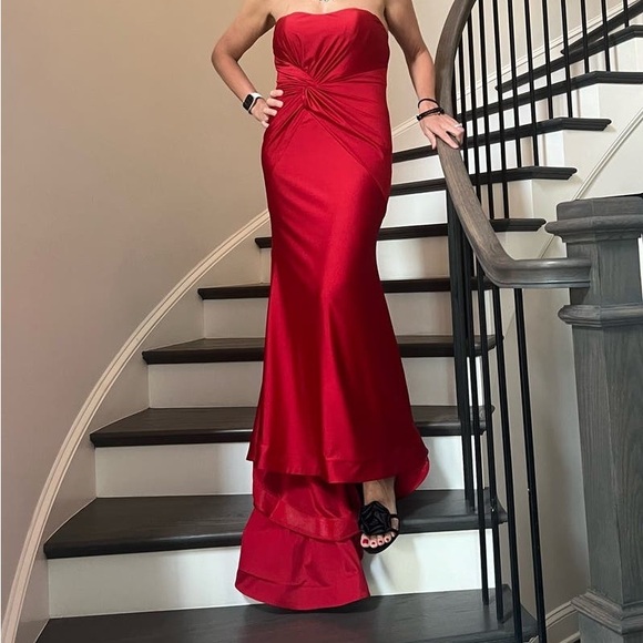 FAVIANA Red Strapless Evening‎ Knot Front Mermaid Sweetheart Gown 8 - Picture 4 of 6